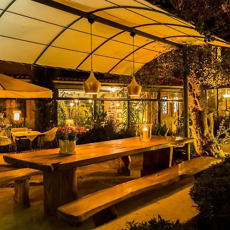 Hotell Cunda Battalos Kucuk 2*