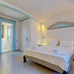 Cunda Battalos Kucuk Otel 2*