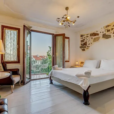 Cunda Battalos Kucuk 2*