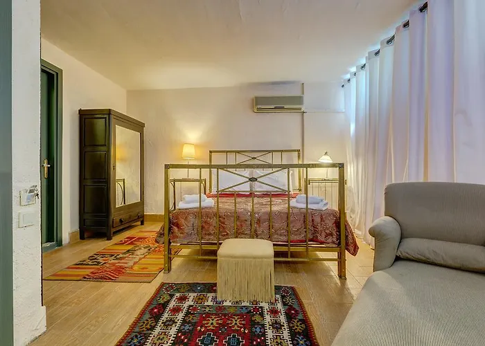 Cunda Battalos Kucuk 2*