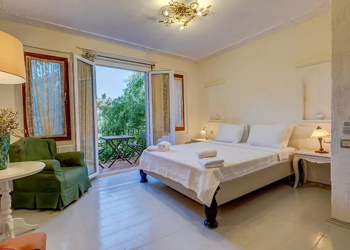 Hotell Cunda Battalos Kucuk 2*
