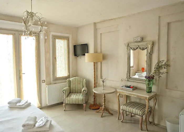 Cunda Battalos Kucuk Hotell 2*