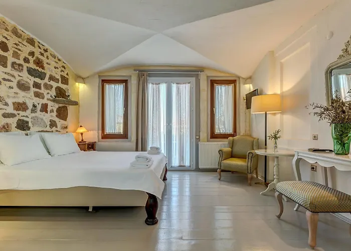 Hotell Cunda Battalos Kucuk