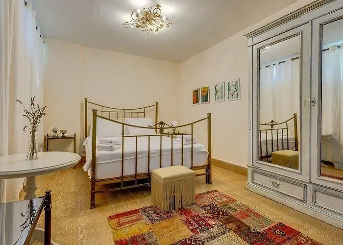 Hotell Cunda Battalos Kucuk 2*